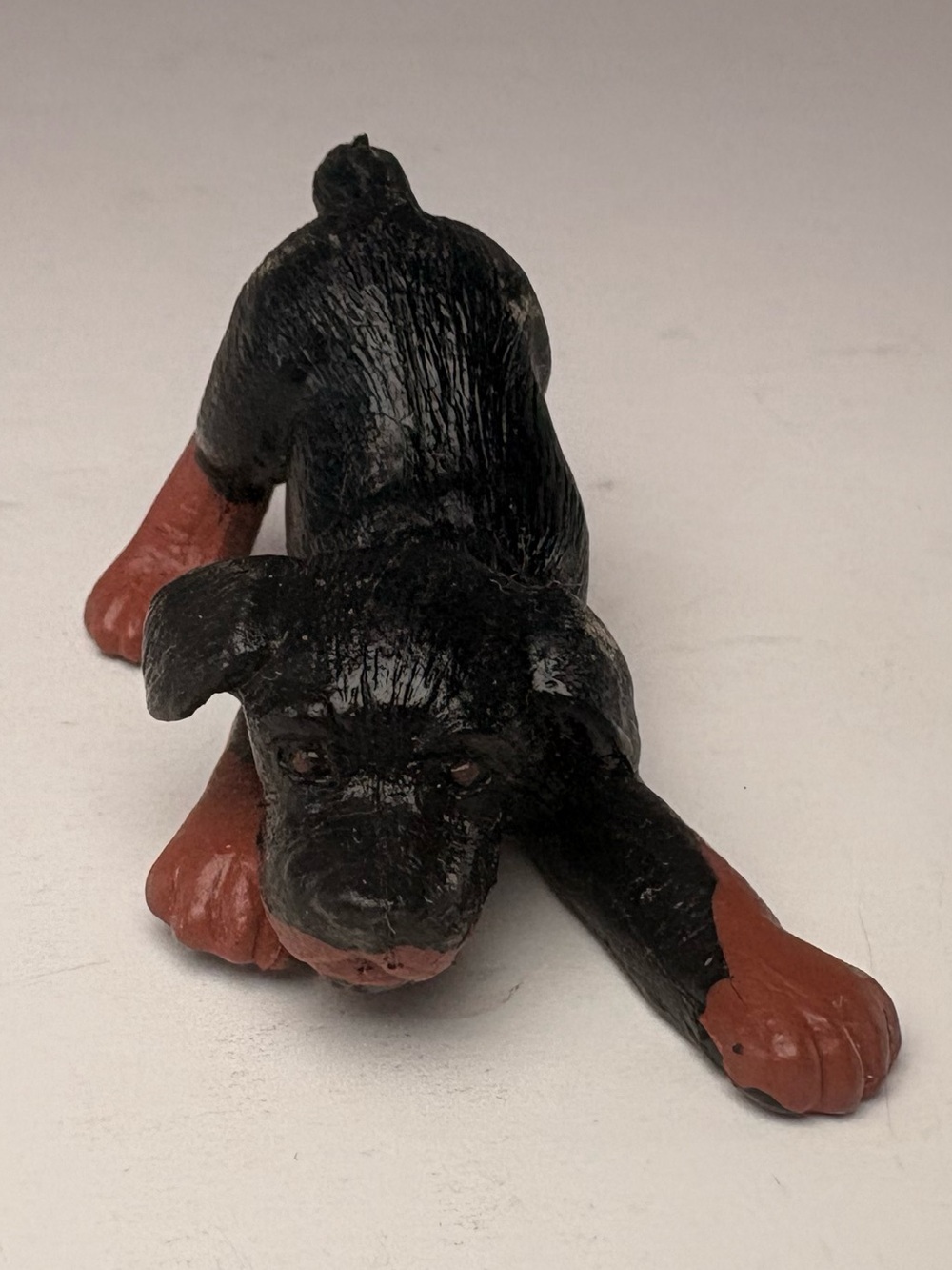 🐶 1995 MEG Rottweiler Puppy Figurine – Black Brown Mini Dog Figure